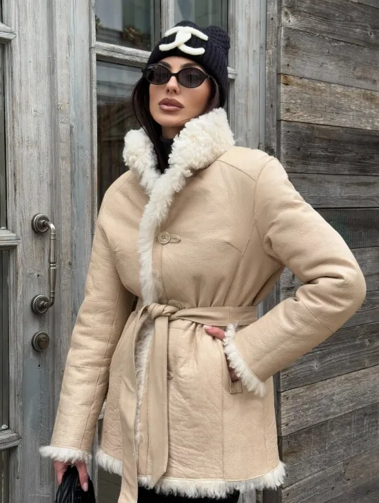 Женская шуба - дубленка двухсторонняя из натурального меха тиградо, стойка воротник - фото 1