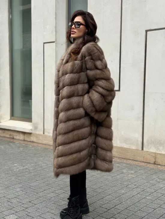 Шуба из натуральной куницы - фото 7