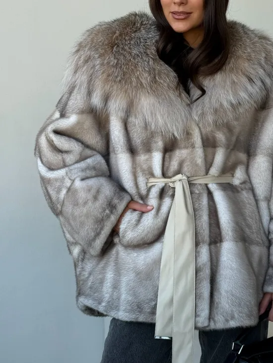 Шуба из натуральной норки с капюшоном из рыси - фото 1