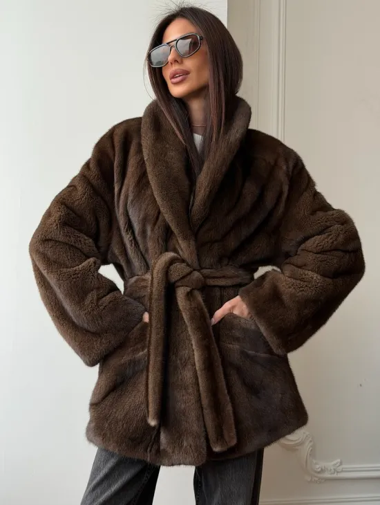 Коричневая норковая шуба под пояс - воротник шаль - фото 8