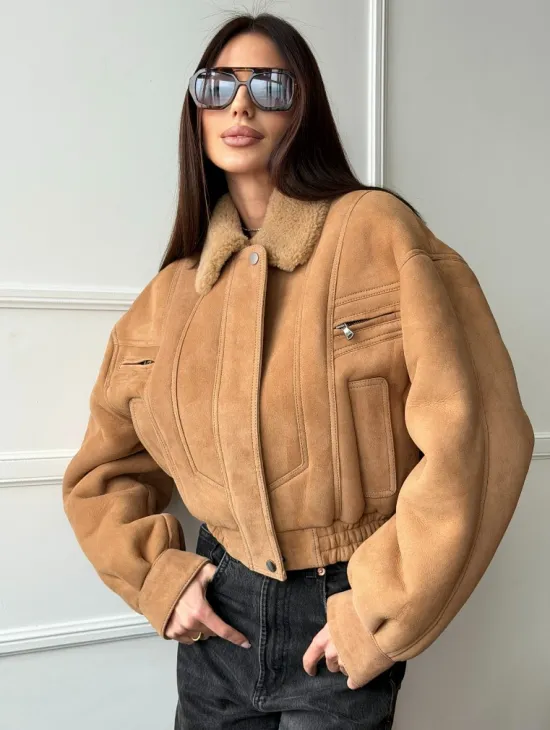 Зимняя женская дубленка - бомбер - фото 6