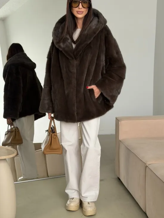 Зимняя норковая шуба с капюшоном - фото 7