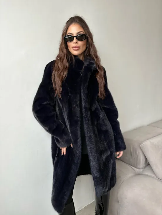 Шуба из аукционной норки стойка воротник  - цвет инфинити - фото 0